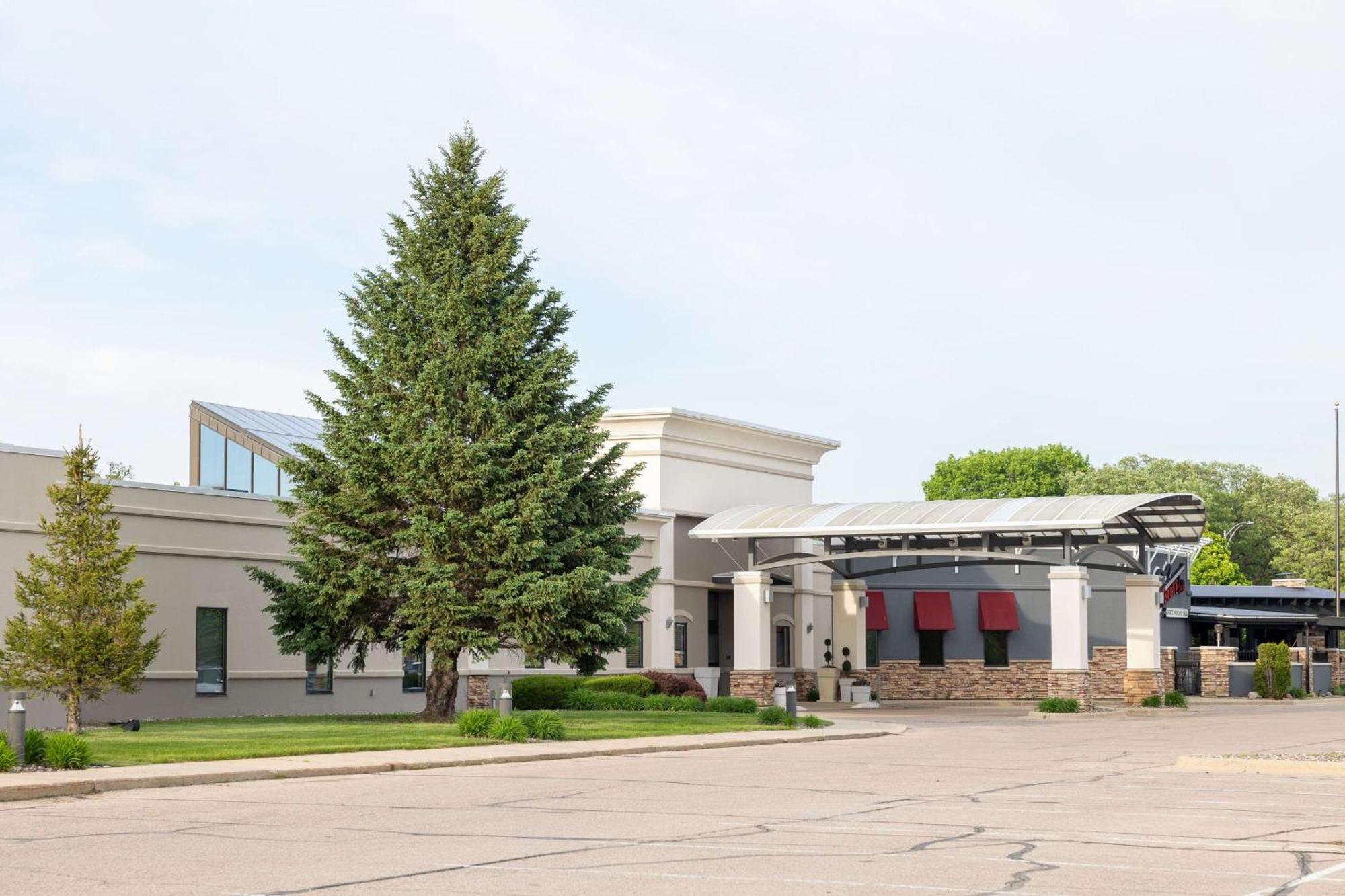 Hotel Doubletree By Hilton Austin, Mn Exteriér fotografie
